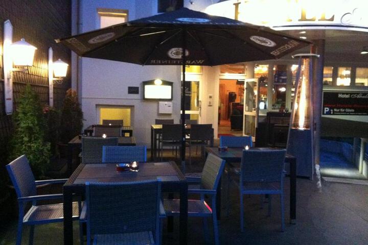 General 6 of 52