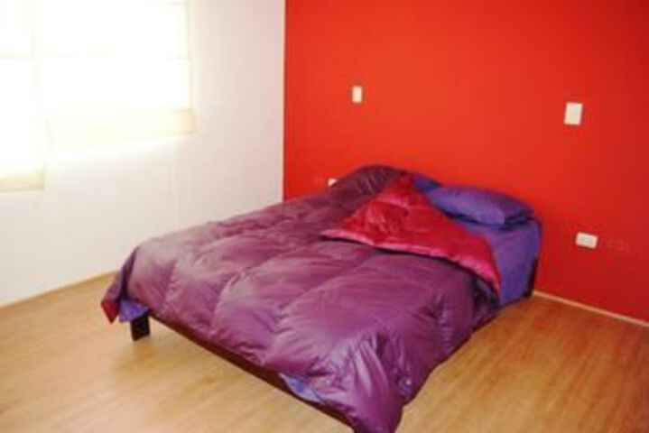 Room 4 of 12
