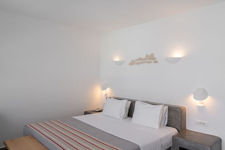 Room 14 of 66