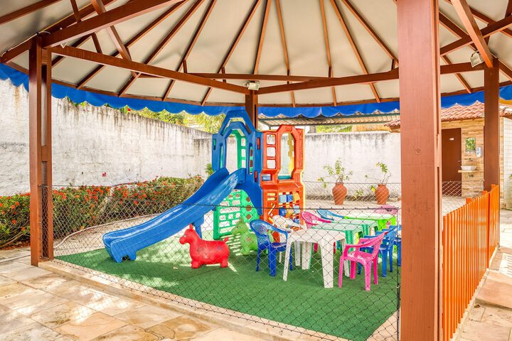 Children's play area - outdoor