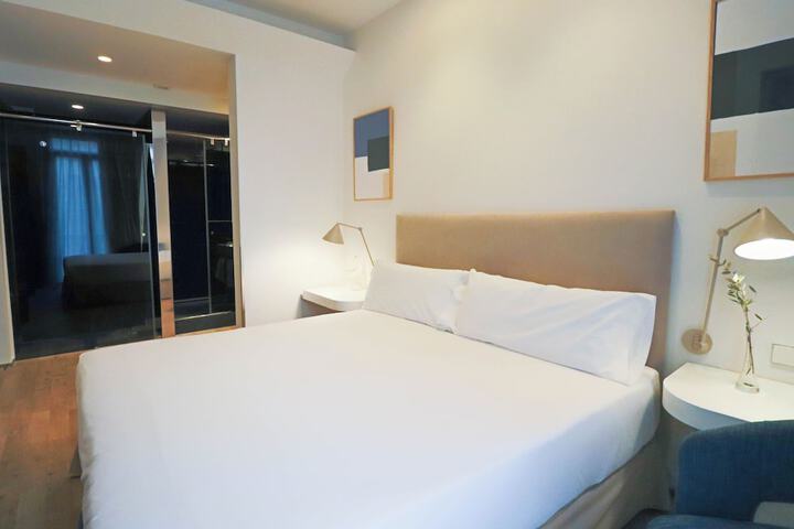Room 11 of 70
