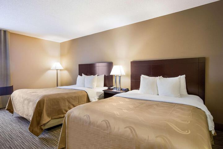 Queen Bed Accessible (3 of 13)