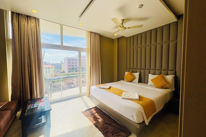 Room 11 of 57