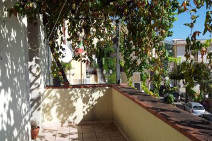 Terrace/Patio 9 of 13