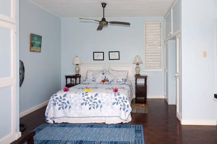 Room 40 of 81