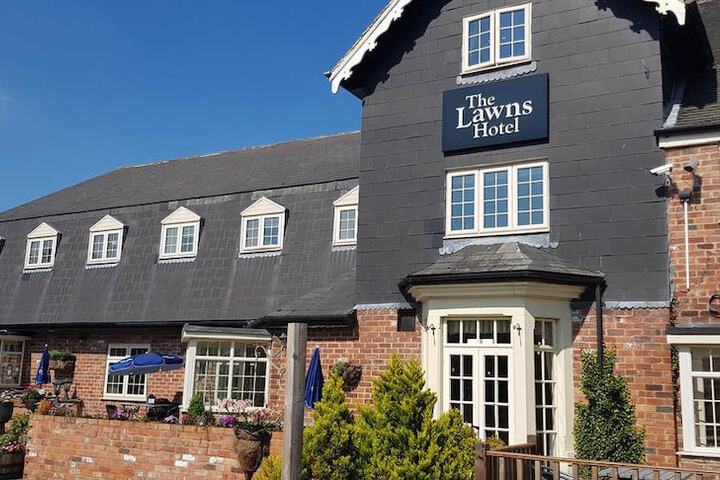 The Lawns Hotel in Derby