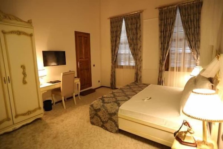 Room 34 of 56