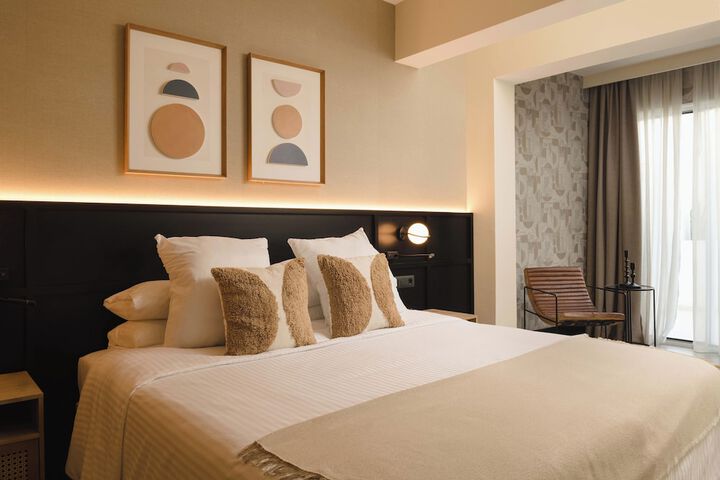Room 4 of 45