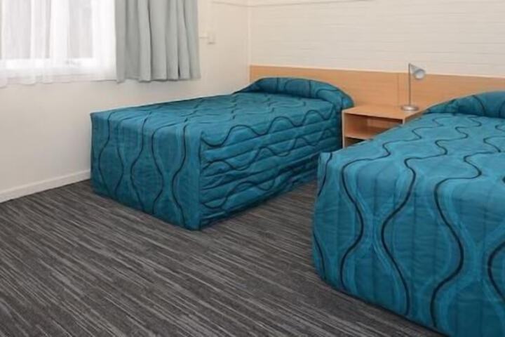 Room 30 of 48
