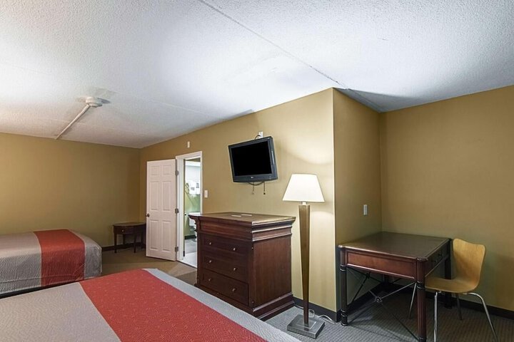 2 Double Beds (4 of 15)