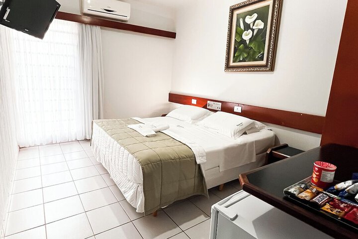 Room 5 of 26