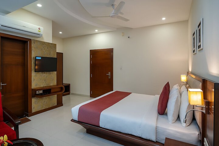 Room 30 of 64