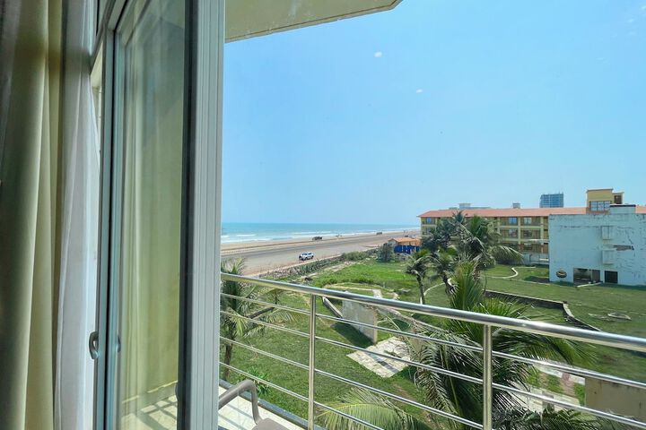 Hotel View 97 of 100