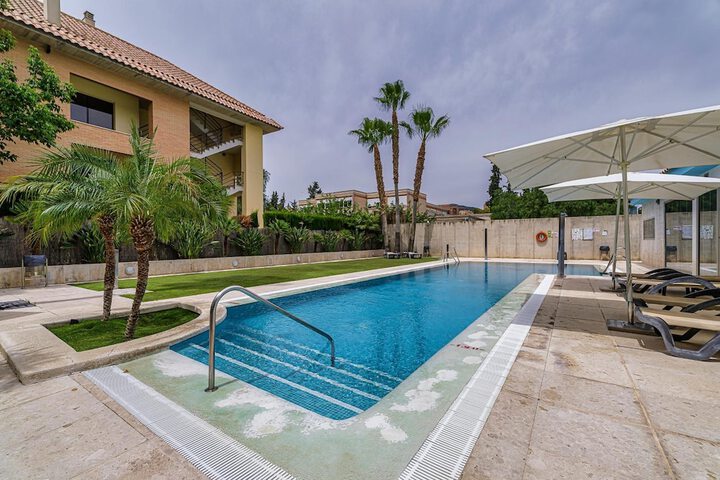 Pool 28 of 54