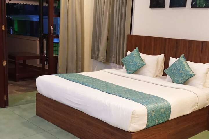 Room 5 of 39