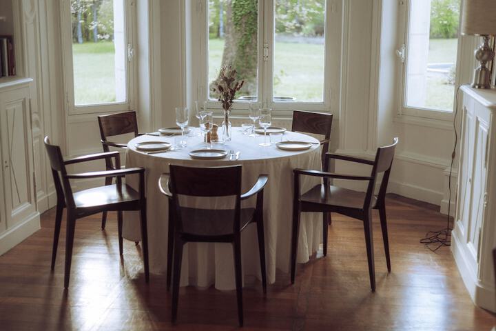Dining 137 of 224