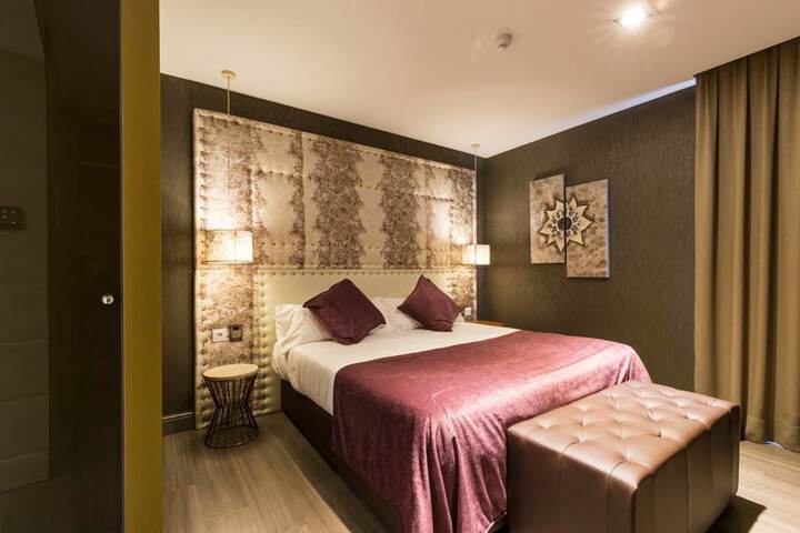 Room 14 of 54