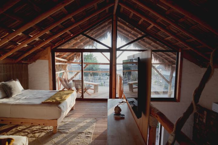 Room 5 of 68