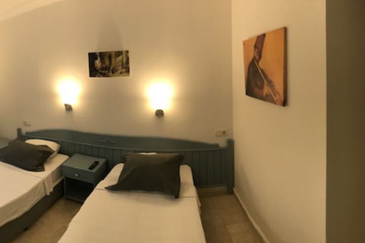 Room 5 of 57