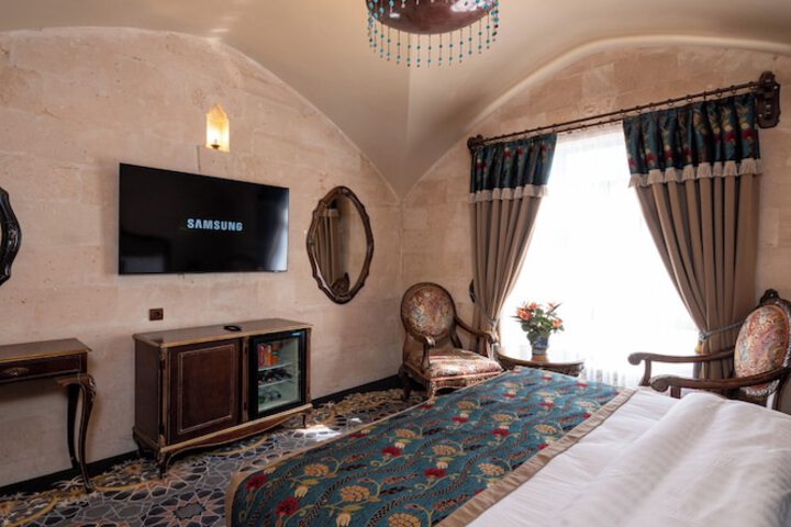 Room 12 of 68