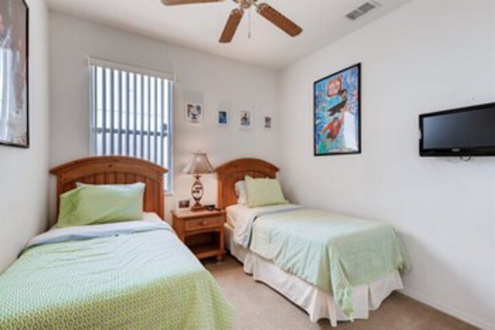 Room 19 of 23