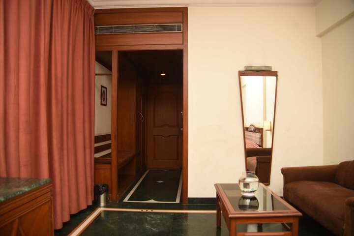 Room 13 of 57