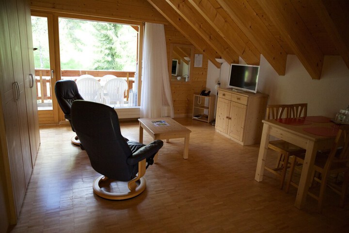 Room 11 of 51