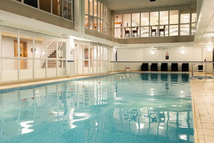 Pool 49 of 110