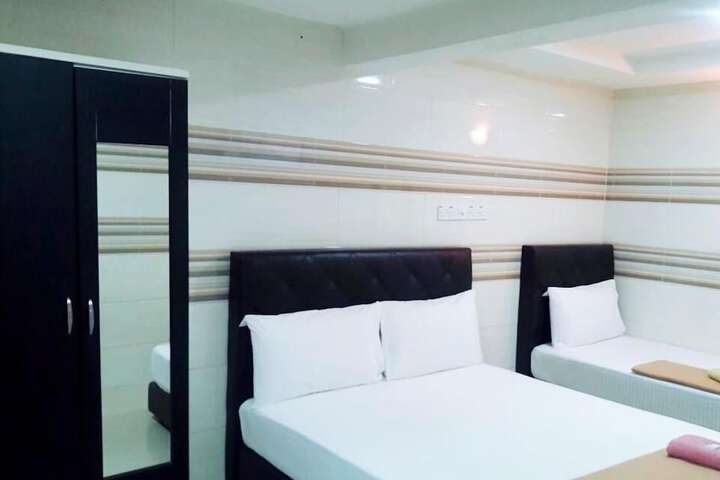 Room 7 of 22