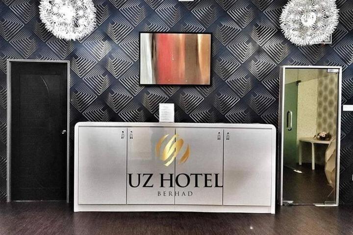 Exterior of UZ Airport Capsule Hotel