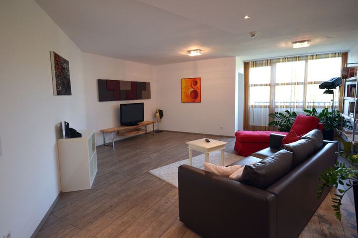 Room 20 of 38