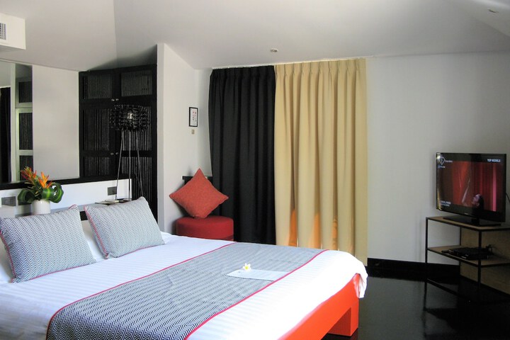 Room 11 of 82