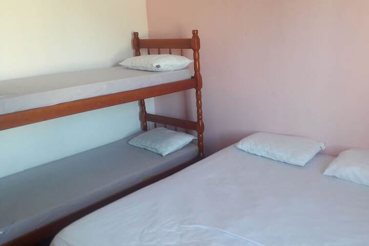 Room 33 of 104