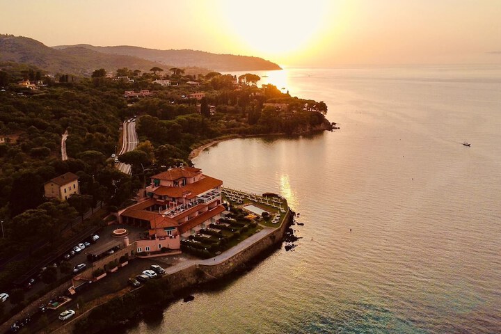 Hotel 73 of 77