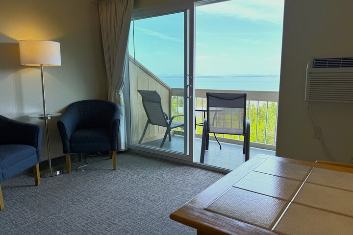 Room 63 of 111