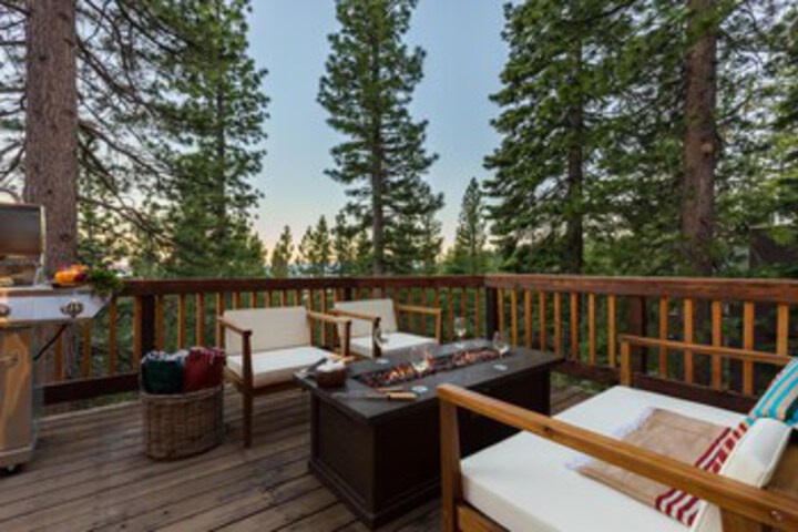 Terrace/Patio 11 of 49