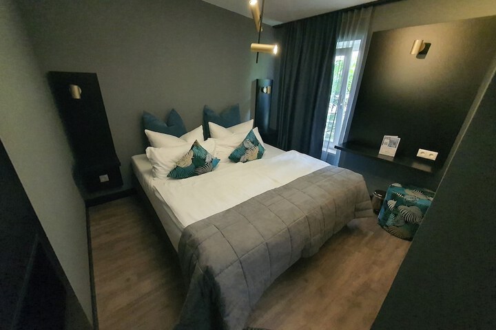 Room 21 of 41