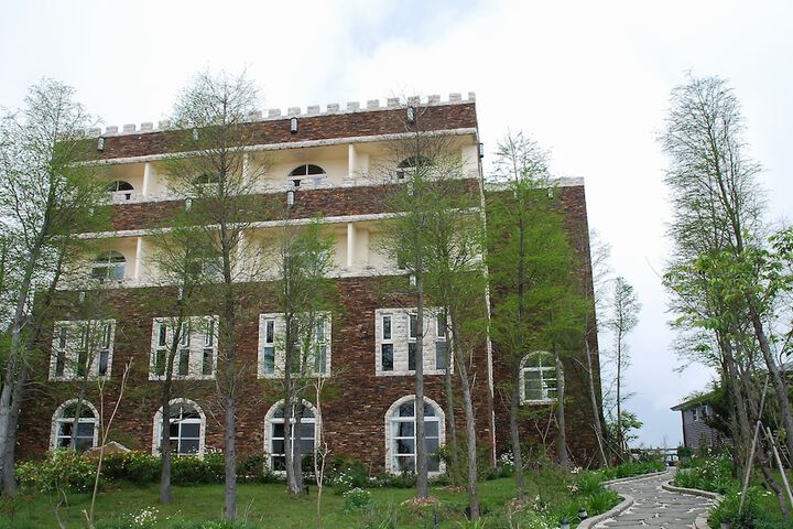 Hotel 62 of 67