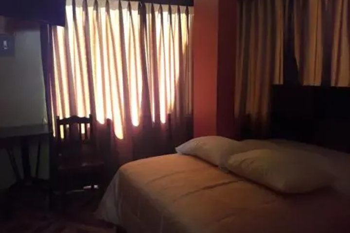 Room 7 of 7
