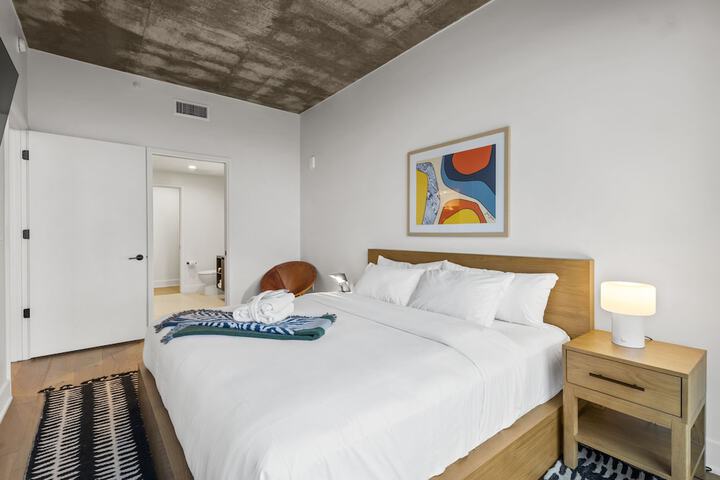 Room 75 of 860