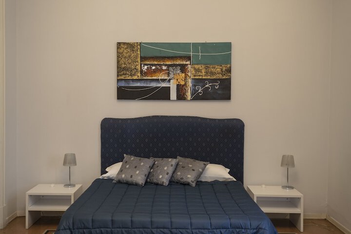 Room 13 of 31