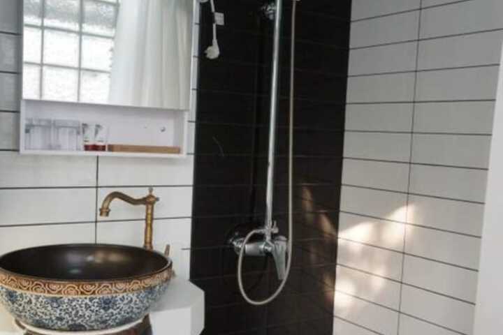 Bath Interior