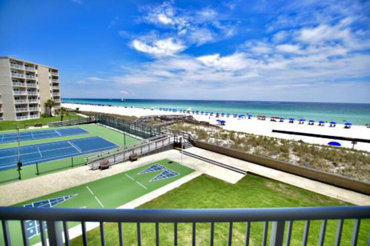 Gulf Shore Condo #303 in Destin, FL