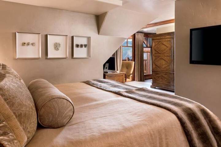 Bachelor Gulch Ritz-carlton 1 Bedroom Mountain Residence With Ski in, Ski out Access, Hot Tub, and Full Service Spa in Avon, CO