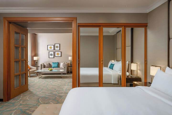 Room 58 of 188