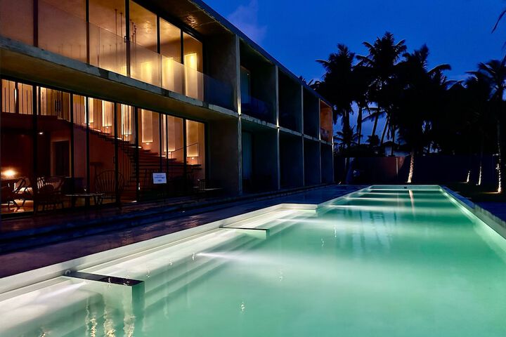 Pool 66 of 117