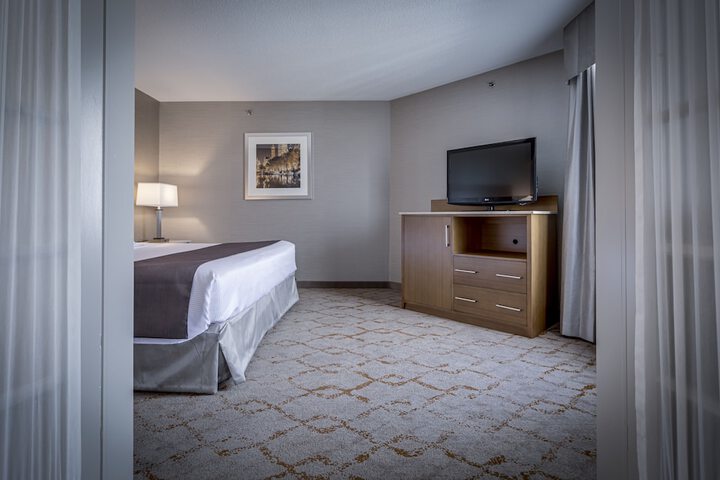 Room 16 of 70