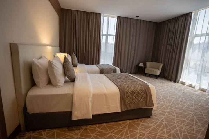 Room 5 of 49