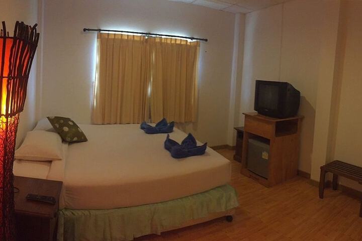 Room 11 of 68