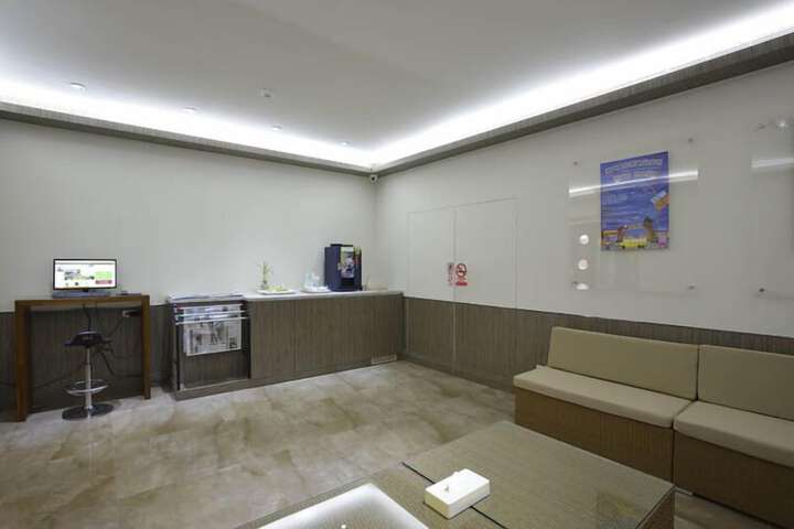Hotel Interior 6 of 86